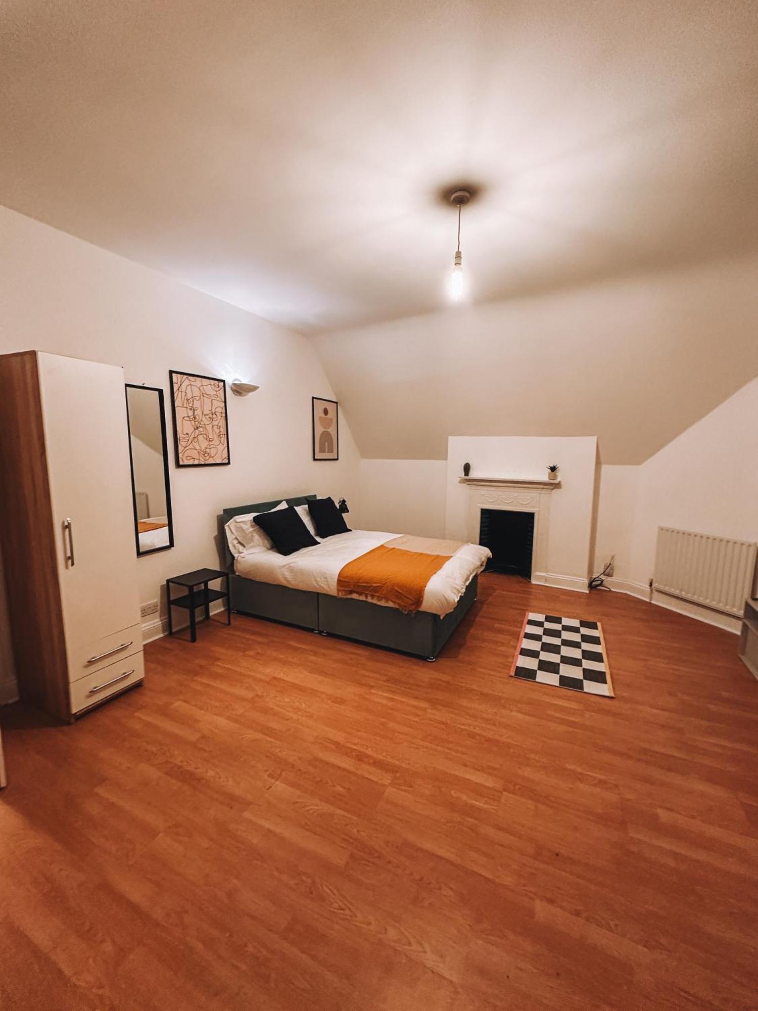 Spacious 3 Rooms In Tooting London Exterior photo